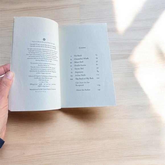 2/$20 Vintage Gift From The Sea Soft Cover Book 1983 Anne Morrow Lindbergh - Picture 5 of 6